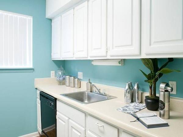 Pet friendly community in Durham. 2 BD / 1 BA. Call for tour! - apts/housing for rent - apartment rent