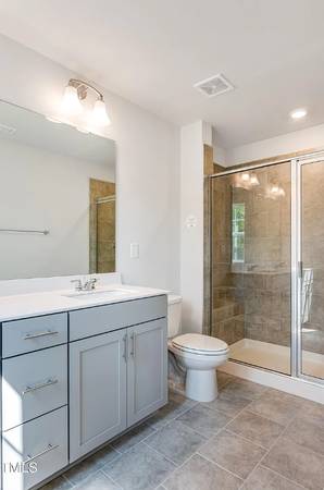 Modern 3 Bed/3 Bath Townhouse in Smithfield, NC - Available 5/1/2025 - - apts/housing for rent - apartment rent -... picture