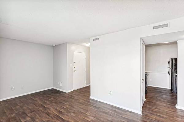 A fresh take on living: Explore our 1 BR, 650 Sq Ft spaces. - apts/housing for rent - apartment rent picture