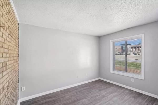 Perfect student living! 2 bed / 1 bath - near the university. - apts/housing for rent - apartment rent picture