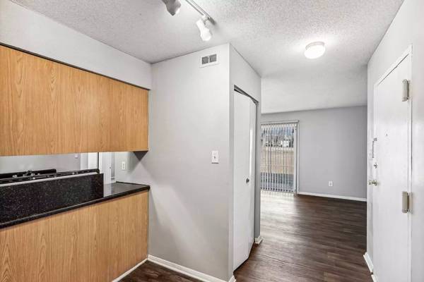 All you need and more: 3 BR, 1.5 BA in a vibrant community. - apts/housing for rent - apartment rent picture