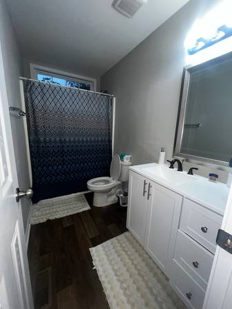 Perfect for single families and, lot of land to enjoy outside duties. - apts/housing for rent - apartment rent -... picture