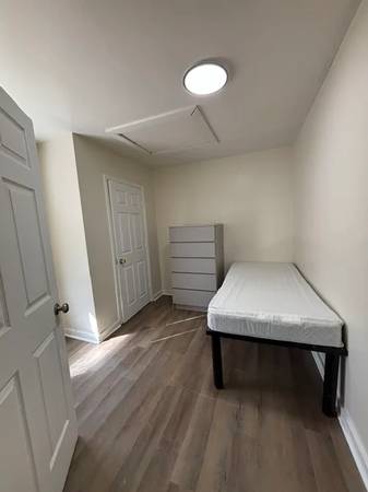 Room for rent - Furnished bedrooom for rent $795.00- Shared kitchen an - apts/housing for rent - apartment rent -... picture
