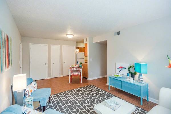 FOREST POINTE APARTMENTS - 🔥 MOVE IN SPECIAL + Reduced Rate - apts/housing for rent - apartment rent picture