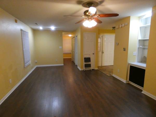1 Story 2 Bdrm 2 Full Baths Townhouse Off Capital Blvd/Old Buffalo - apts/housing for rent - apartment rent picture