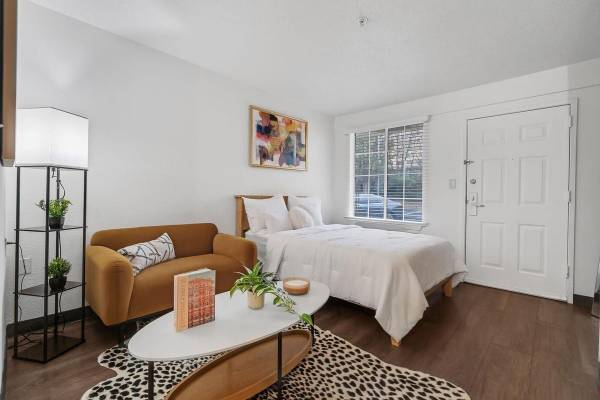 Raleigh Apartments with $1,050 in Savings - apts/housing for rent - apartment rent picture