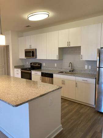 Life just got better! - apts/housing for rent - apartment rent picture