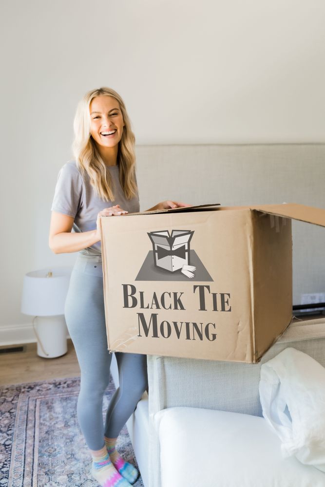 Black Tie Moving picture