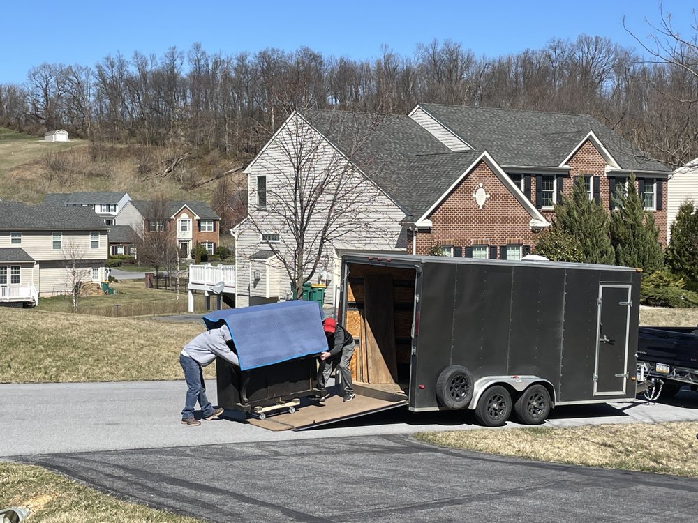 Professional Piano Movers picture
